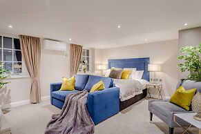 Heritage Mews