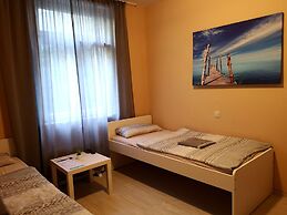 Hostel Caracalla
