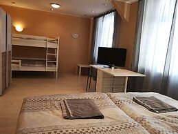 Hostel Caracalla