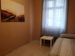 Hostel Caracalla