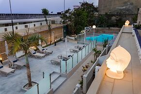 Palm Suites