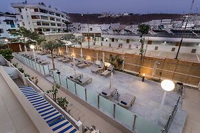 Palm Suites