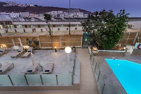 Palm Suites