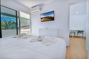 Palm Suites