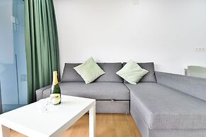 Palm Suites