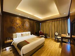 Seven Seas Hotel