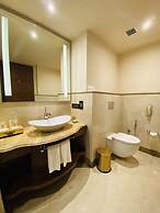 Seven Seas Hotel