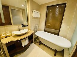 Seven Seas Hotel
