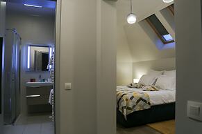 Expecto Apartments