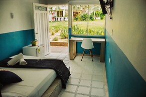 Amaranthus  Hotel