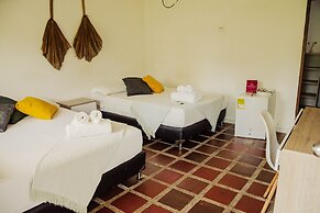 Amaranthus  Hotel