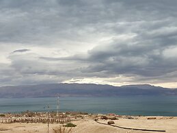Dead Sea Camping