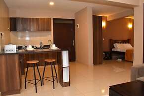Emilia Hotel Apartments