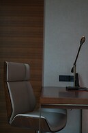Sheraton Beijing Lize Hotel