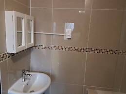 Ezzela House Bed & Breakfast