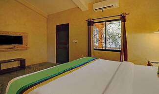 Treebo Morjim Banyan Resort with Swimming Pool
