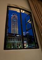 Macalister Terraces Hotel