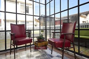 Macalister Terraces Hotel
