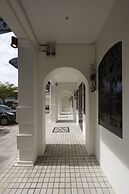 Macalister Terraces Hotel