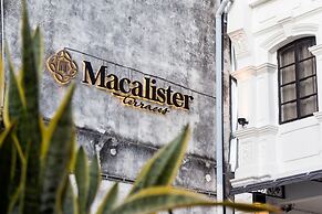 Macalister Terraces Hotel