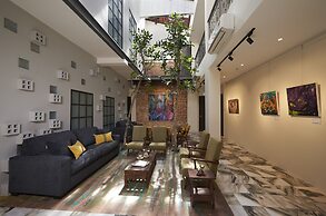 Macalister Terraces Hotel