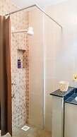 Nancys West Suites Studio Apartment