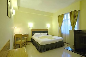 The Senator Hotel