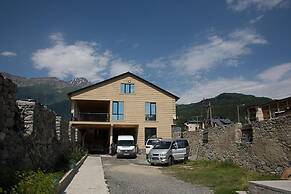 Hotel Mestia Residence