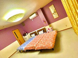 Inuyama Modern Room