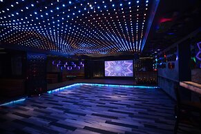 Seven Eleven Club