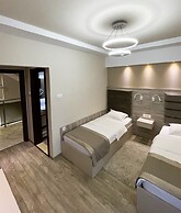 Hotel Holiday