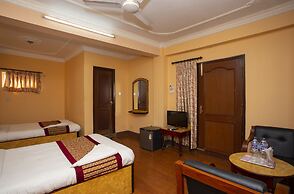 Hotel Happy Home