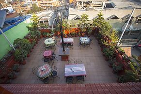 Hotel Happy Home