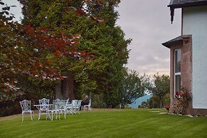 Foyers Lodge