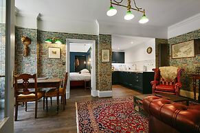 Foyers Lodge