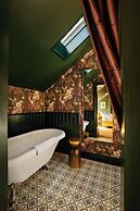 Foyers Lodge