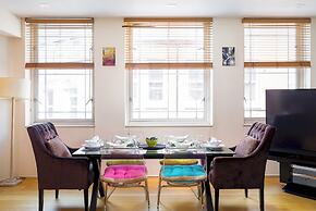 Spacious 2-bedroom Apartment in Mayfair