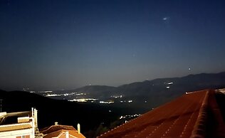 Nidimos Hotel