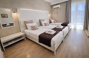 Nidimos Hotel