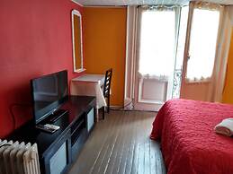 Hostel Estoril 3