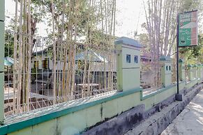 Omah Nggunung Cafe & Homestay