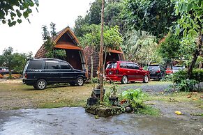 Penginapan Griya Watukelir