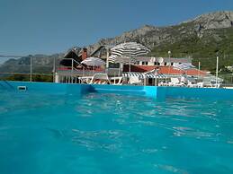 Aparthotel Pecic