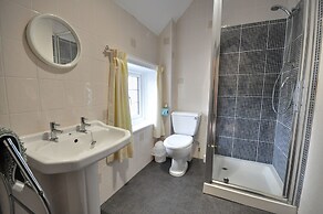 Somerville Coach House 4