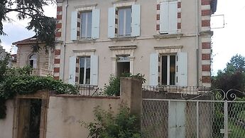 Chambres d'hotes à Sarras