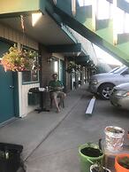 Ranchland Inn