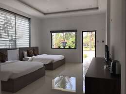 Anna Beach Resort