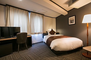 EMPIRE HOTEL OSAKA