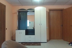 Yuzhny Hotel