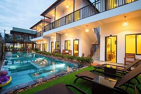Aurora House